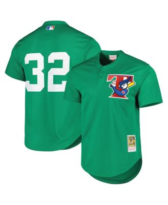 Mitchell & Ness