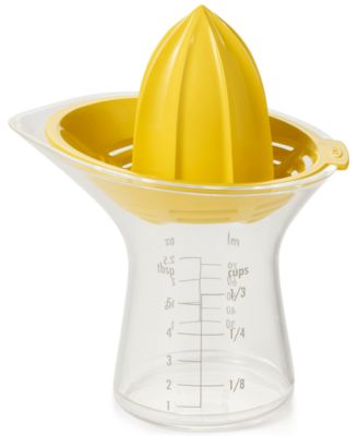 OXO - Good Grips Small Citrus Juicer