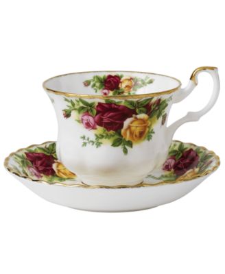 Royal Albert - "Old Country Roses" Teacup and Saucer