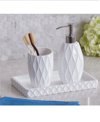 Roselli Trading Company - Wave 3-Pc. Bath Accessory Set