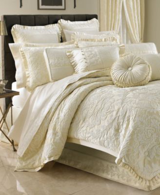 J Queen New York - Marquis Comforter Sets