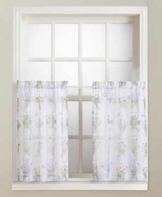 No. 918 - Eve's Garden Tier & Valance Collection