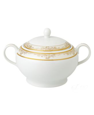 Lorren Home Trends