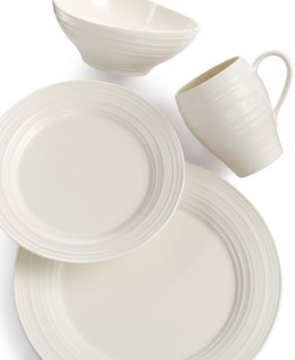 Mikasa - "Swirl" 4-Piece Place Setting
