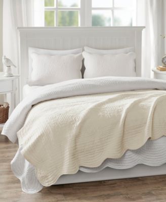 Madison Park - Tuscany Oversized 60" x 72" Quilted Scalloped-Edge Throw
