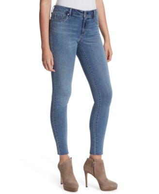 Jessica Simpson - Kiss Me Skinny Jeans