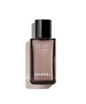 CHANEL - Smooths – Firms – Mattifies