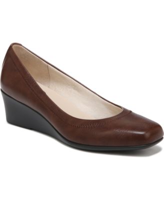 LifeStride - Groovy Wedge Pumps