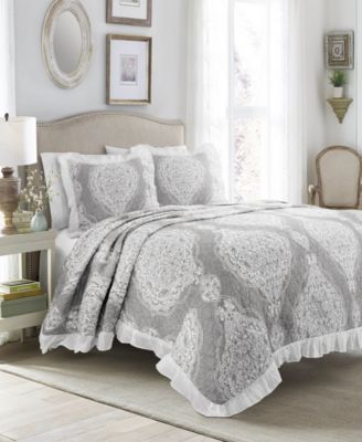 Lush Décor