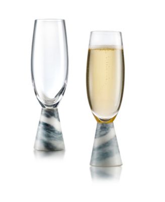 Qualia Glass