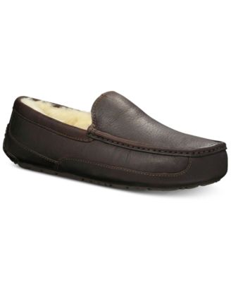 UGG® - Men's Ascot Slippers
