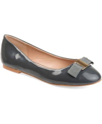Journee Collection