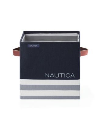Nautica