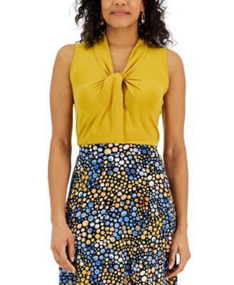 Kasper - Gathered-Front Top