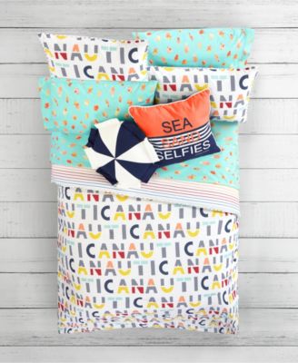 Nautica