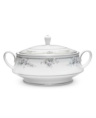 Noritake - Sweet Leilani Covered Vegetable Bowl, 48 Oz.