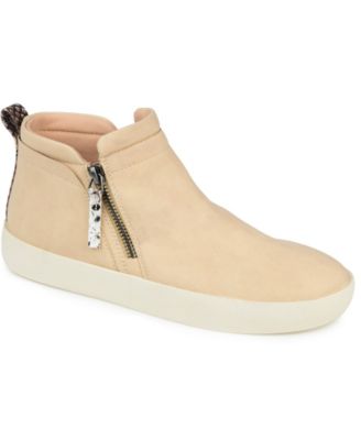Journee Collection