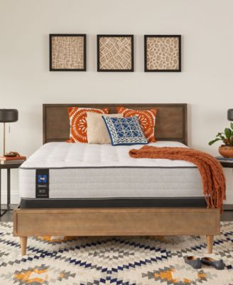 Sealy - Posturepedic Summer Rose 12" Soft Mattress Set- Queen