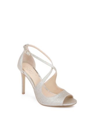 Jewel Badgley Mischka