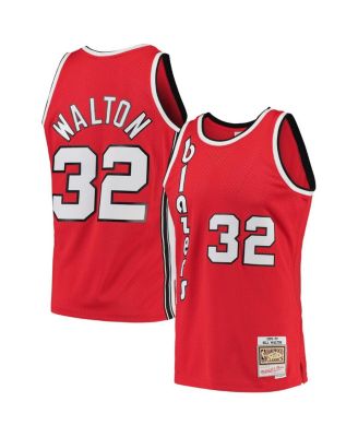 Mitchell & Ness