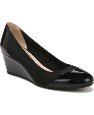 LifeStride - Juliana Stretch Wedge Pumps