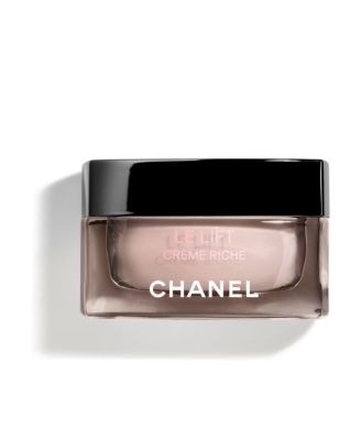 CHANEL - Smooths – Firms – Illuminates