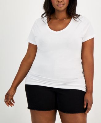Aveto - Trendy Plus Size Fitted V-Neck T-Shirt