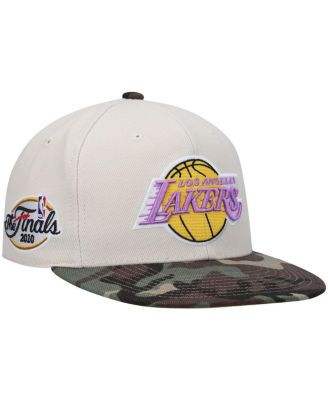 Mitchell & Ness