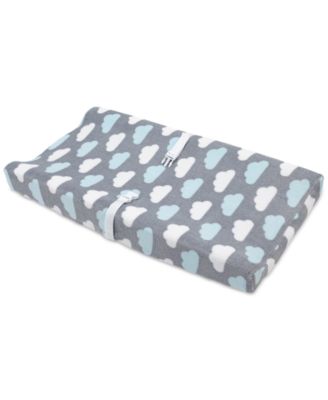NoJo - Happy Little Clouds Graphic-Print Embroidered Appliqu&eacute; Plush Blanket